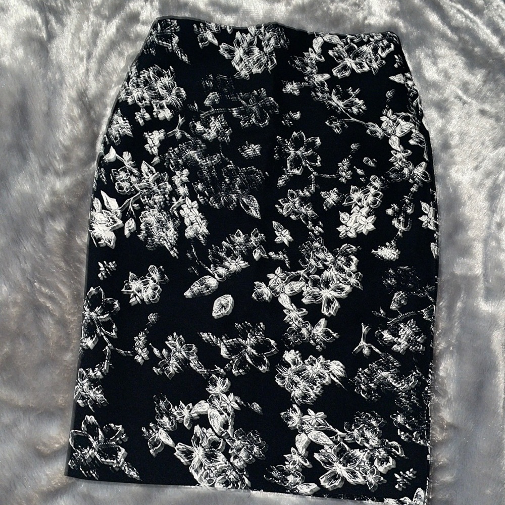 Floral skirt by Philosophy Republic Clothing